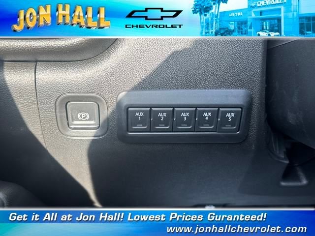 2025 Chevrolet Silverado 3500 HD Chassis Cab Work Truck