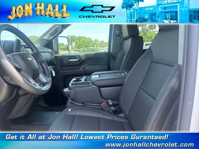 2025 Chevrolet Silverado 3500 HD WT