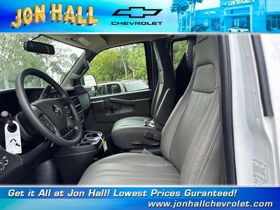 2025 Chevrolet Express Cargo 2500 WT