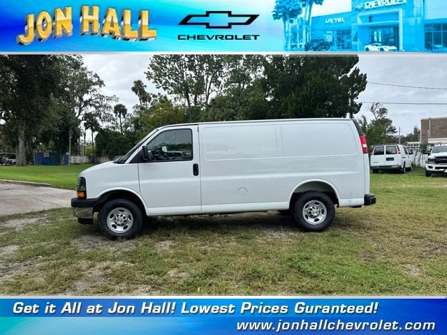 2025 Chevrolet Express Cargo 2500 WT