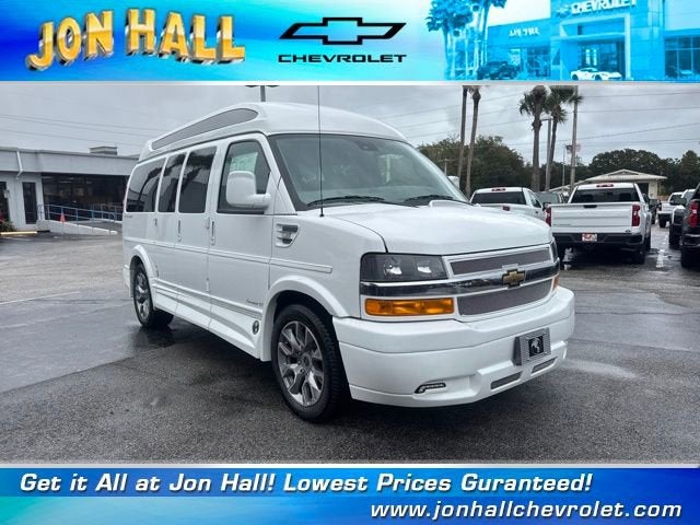 2025 Chevrolet Express Cargo 2500 WT