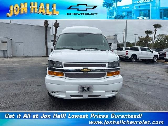 2025 Chevrolet Express Cargo 2500 WT