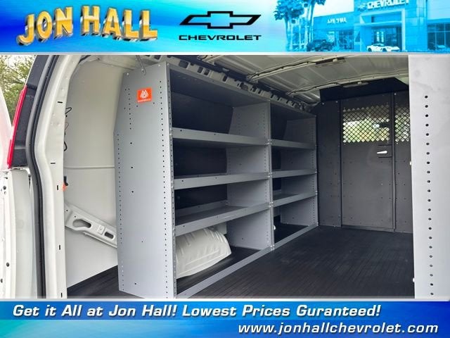 2025 Chevrolet Express Cargo 2500 WT