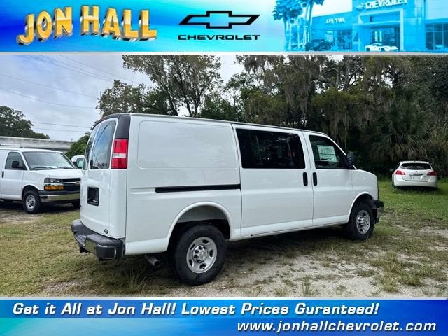 2025 Chevrolet Express Cargo 2500 WT