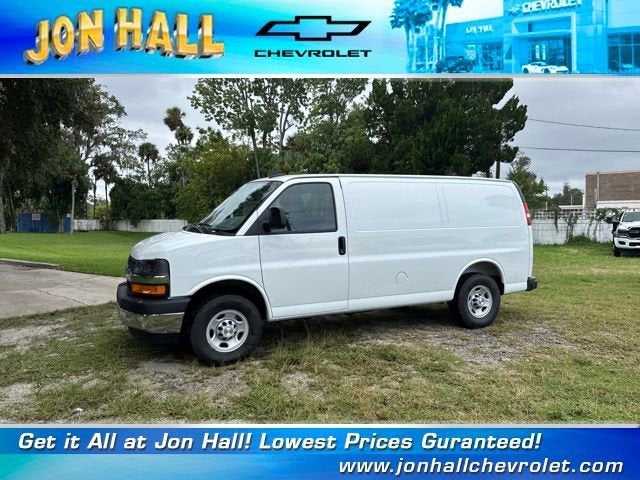 2025 Chevrolet Express Cargo 2500 WT