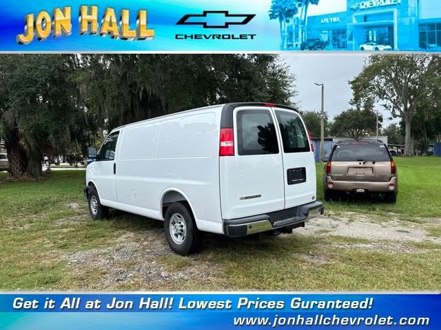 2025 Chevrolet Express Cargo 2500 WT