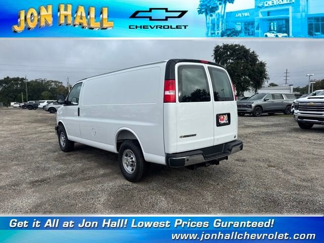 2025 Chevrolet Express Cargo 2500 WT