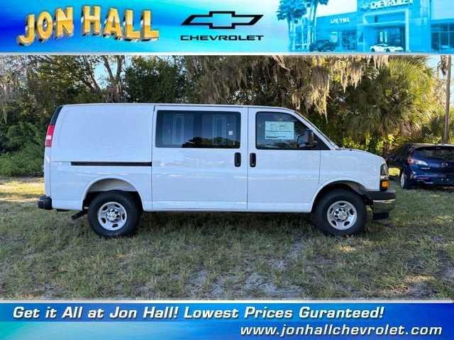 2025 Chevrolet Express Cargo 2500 WT