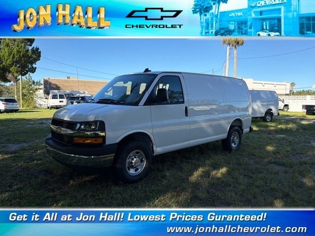 2025 Chevrolet Express Cargo 2500 WT