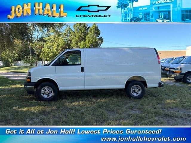 2025 Chevrolet Express Cargo 2500 WT