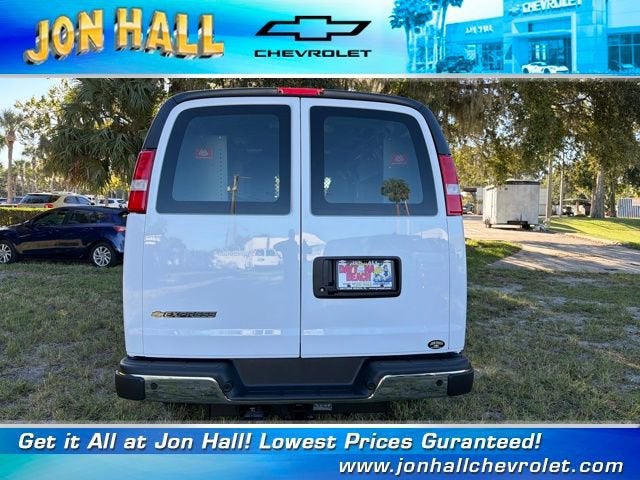 2025 Chevrolet Express Cargo 2500 WT