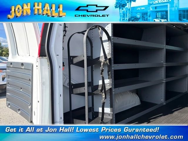 2026 Chevrolet Express Cargo 2500 WT