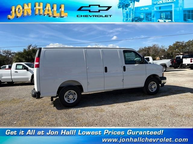 2026 Chevrolet Express Cargo 2500 WT