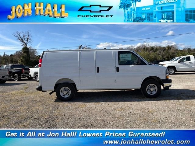 2026 Chevrolet Express Cargo 2500 WT