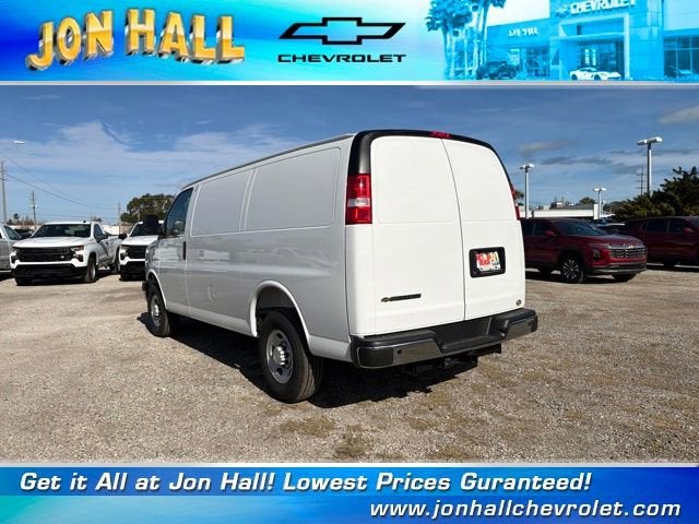 2026 Chevrolet Express Cargo 2500 WT