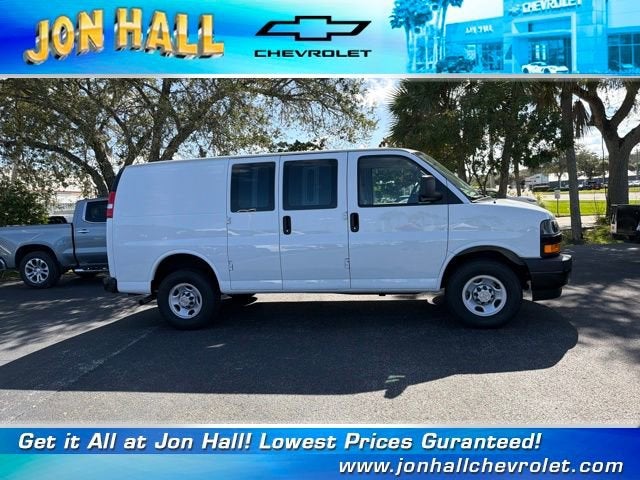 2024 Chevrolet Express Cargo 2500 WT