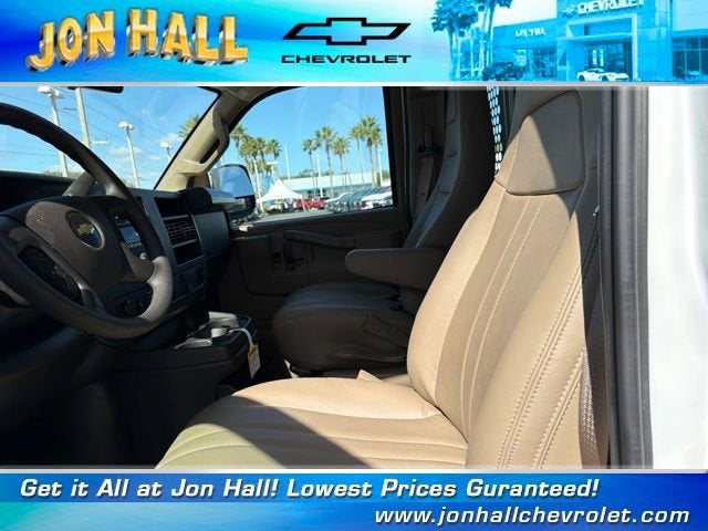 2024 Chevrolet Express Cargo 2500 WT