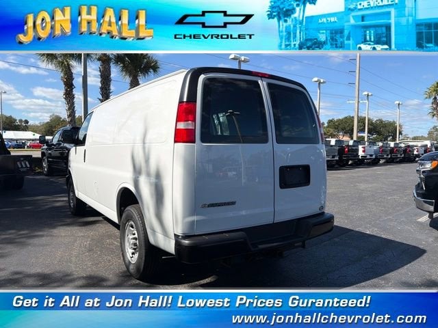 2024 Chevrolet Express Cargo 2500 WT