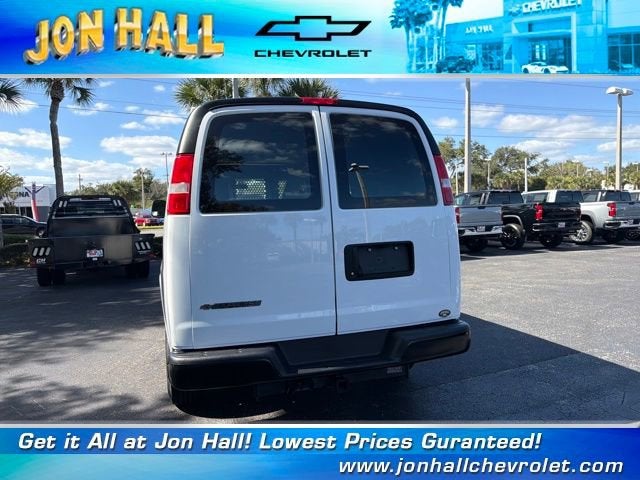 2024 Chevrolet Express Cargo 2500 WT