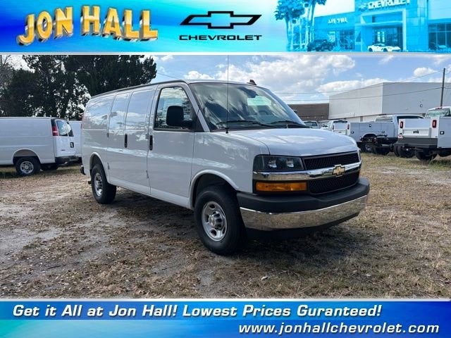 2026 Chevrolet Express Cargo WT