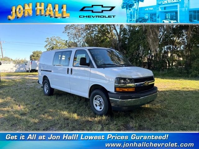 2025 Chevrolet Express Cargo 2500 WT
