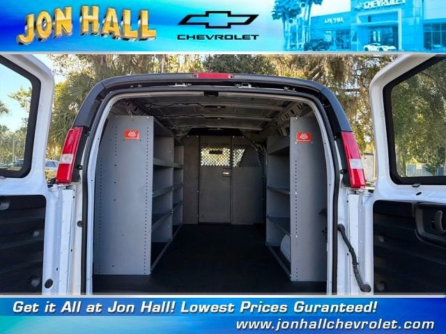 2025 Chevrolet Express Cargo 2500 WT