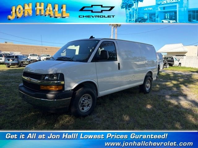 2025 Chevrolet Express Cargo 2500 WT