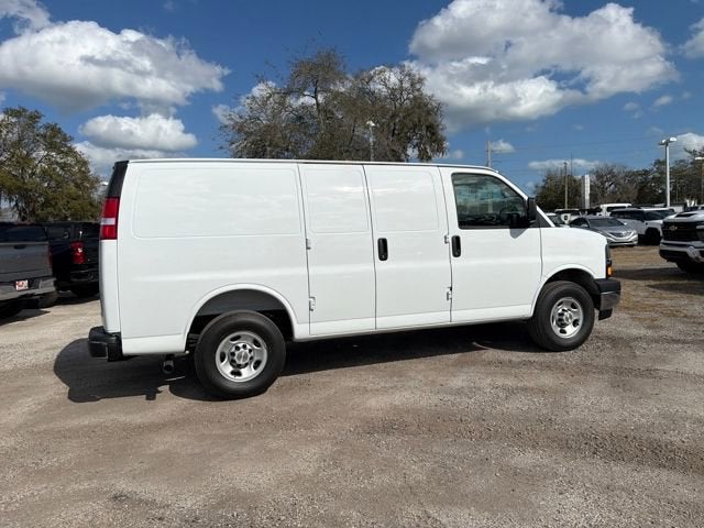 2026 Chevrolet Express Cargo 2500 WT