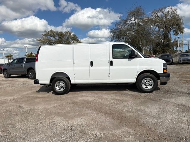 2026 Chevrolet Express Cargo 2500 WT