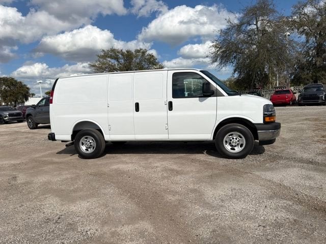 2026 Chevrolet Express Cargo 2500 WT