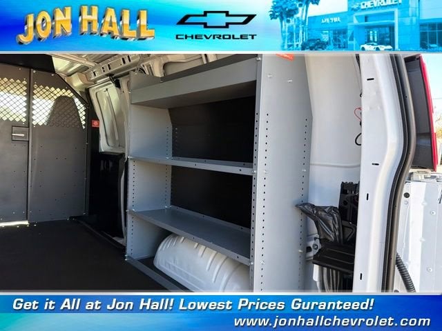2026 Chevrolet Express Cargo 2500 WT