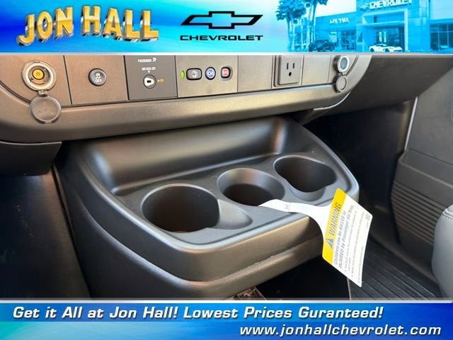 2026 Chevrolet Express Cargo 2500 WT