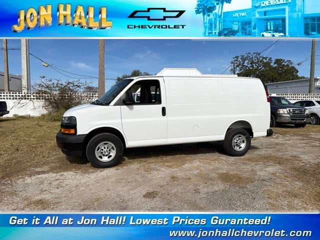 2025 Chevrolet Express Cargo 2500 WT