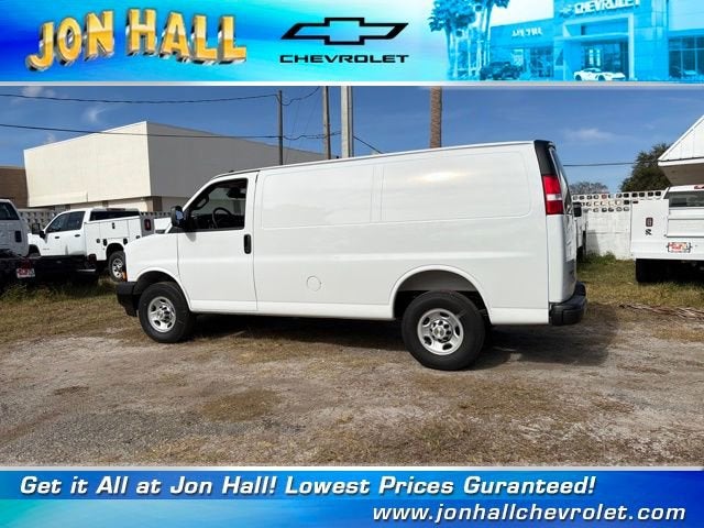 2025 Chevrolet Express Cargo 2500 WT