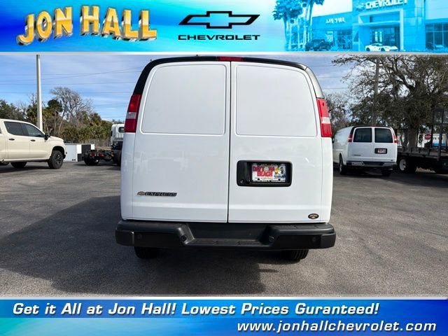 2025 Chevrolet Express Cargo 2500 WT