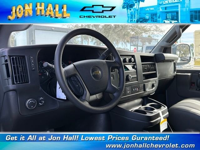 2025 Chevrolet Express Cargo 2500 WT