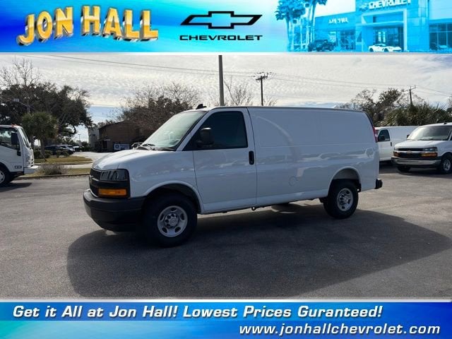 2025 Chevrolet Express Cargo 2500 WT