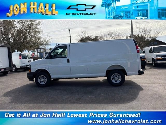 2025 Chevrolet Express Cargo 2500 WT