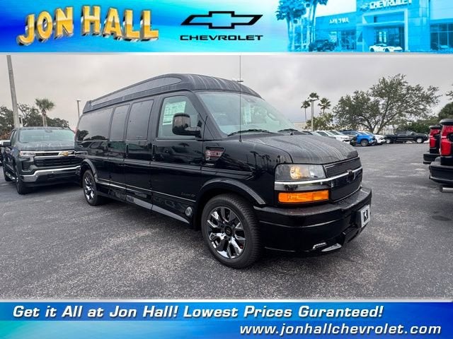 2025 Chevrolet Express Cargo 2500 WT