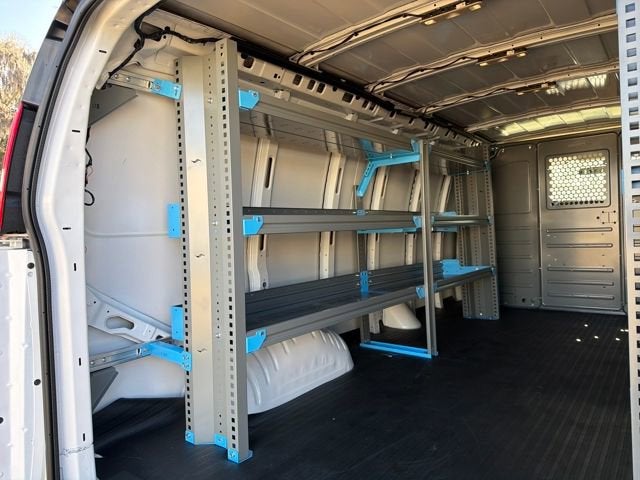 2025 Chevrolet Express Cargo 2500 WT