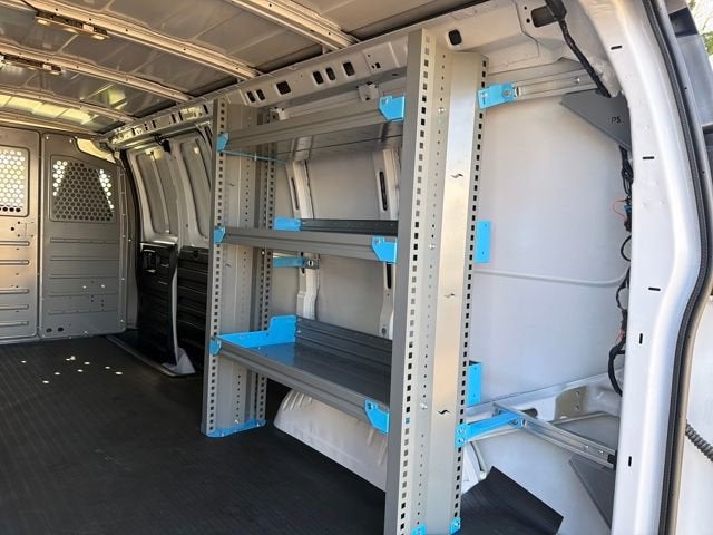 2025 Chevrolet Express Cargo 2500 WT