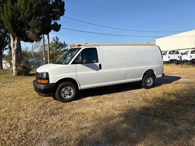 2025 Chevrolet Express Cargo 2500 WT