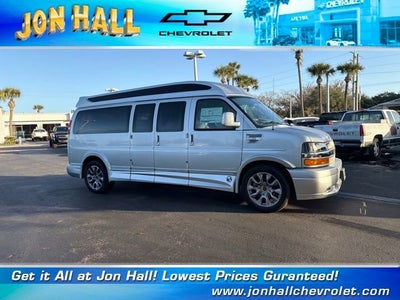 2025 Chevrolet Express Cargo 2500 WT