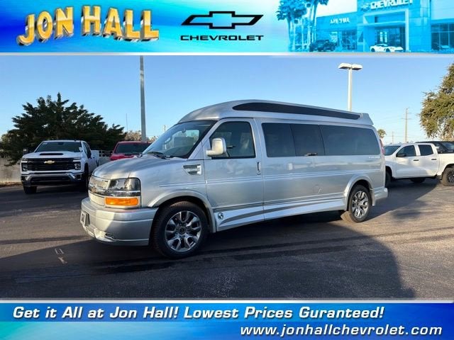 2025 Chevrolet Express Cargo 2500 WT