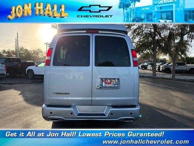 2025 Chevrolet Express Cargo 2500 WT