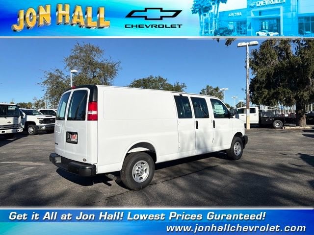 2025 Chevrolet Express Cargo 2500 WT