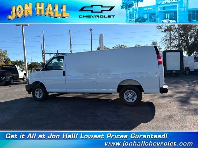 2025 Chevrolet Express Cargo 2500 WT