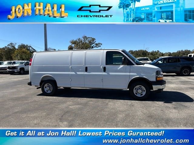 2025 Chevrolet Express Cargo 2500 WT