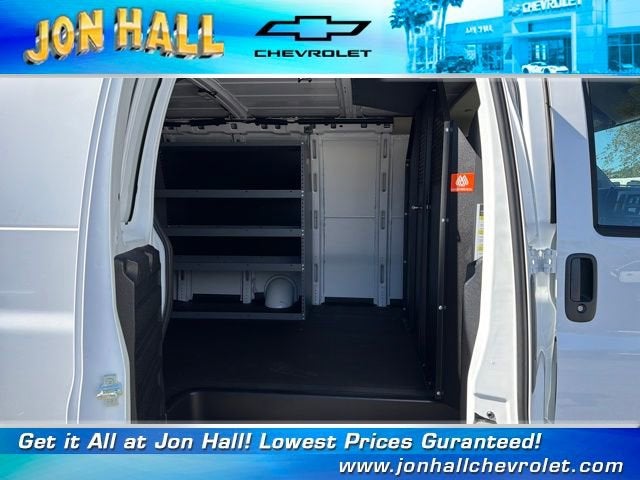 2025 Chevrolet Express Cargo 2500 WT