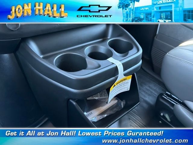 2025 Chevrolet Express Cargo 2500 WT